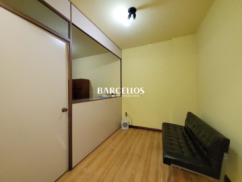 Sala com 1 quarto, 1 banheiro e 22m² à venda no bairro Centro, Porto Alegre