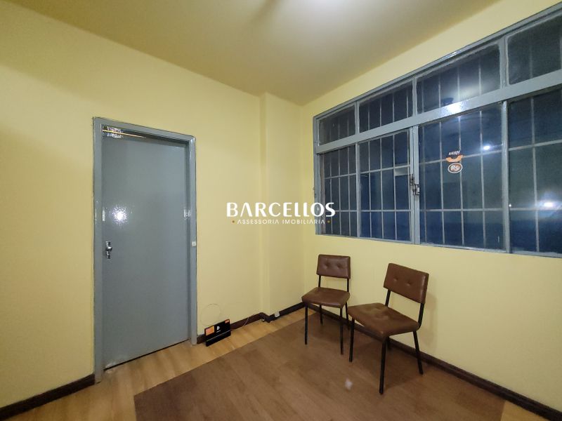 Sala com 1 quarto, 1 banheiro e 22m² à venda no bairro Centro, Porto Alegre