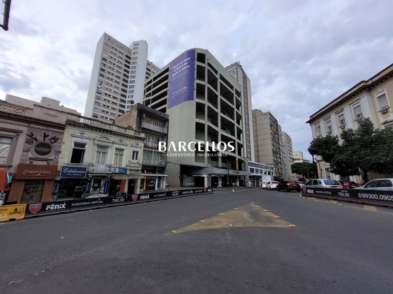 Box com 10m² à venda no bairro Centro, Porto Alegre