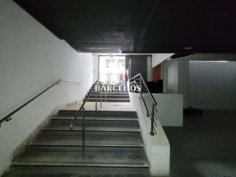 Loja com 2 banheiros e 199m² à venda no bairro Centro, Porto Alegre