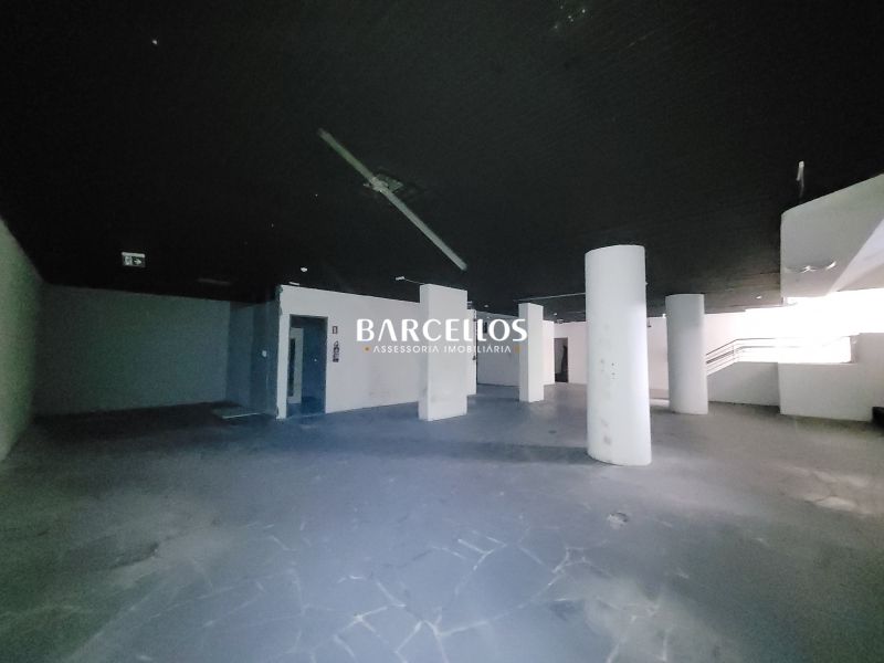 Loja com 2 banheiros e 199m² à venda no bairro Centro, Porto Alegre
