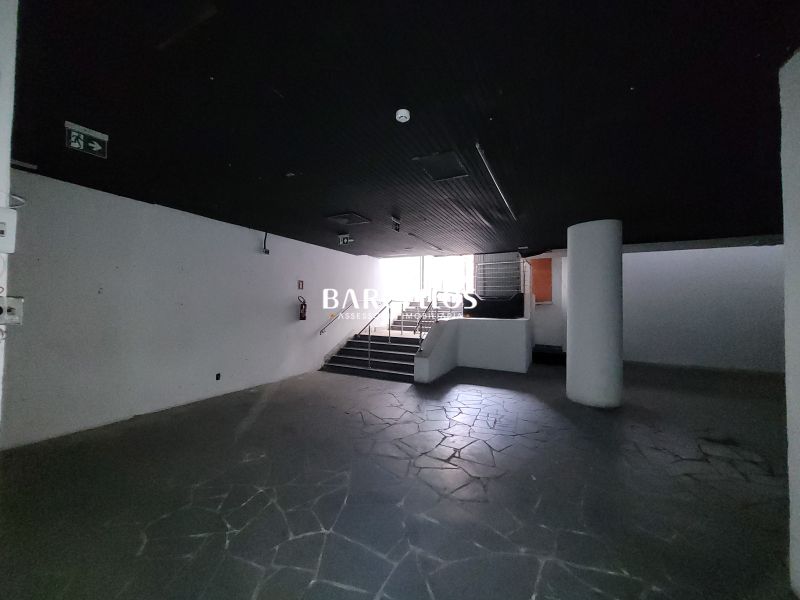 Loja com 2 banheiros e 199m² à venda no bairro Centro, Porto Alegre