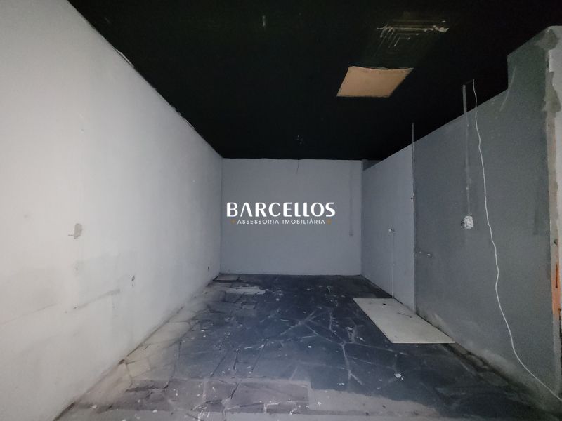Loja com 2 banheiros e 199m² à venda no bairro Centro, Porto Alegre