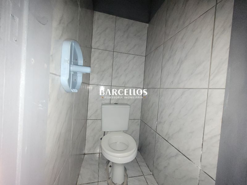 Loja com 2 banheiros e 199m² à venda no bairro Centro, Porto Alegre