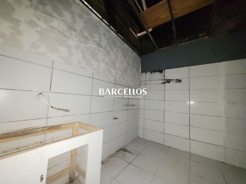 Loja com 2 banheiros e 199m² à venda no bairro Centro, Porto Alegre