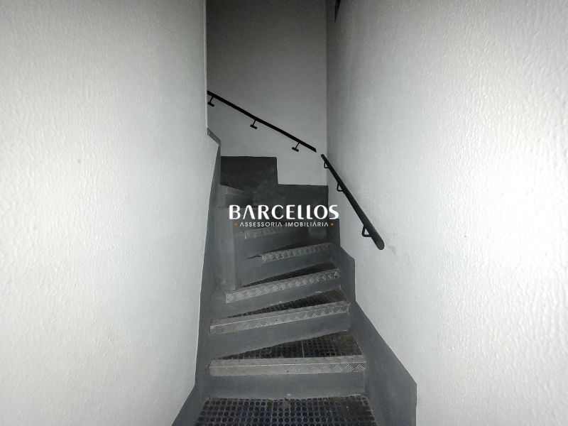 Loja com 2 banheiros e 199m² à venda no bairro Centro, Porto Alegre
