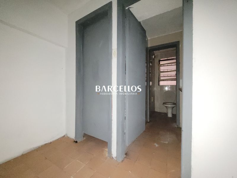 Loja com 2 banheiros e 199m² à venda no bairro Centro, Porto Alegre