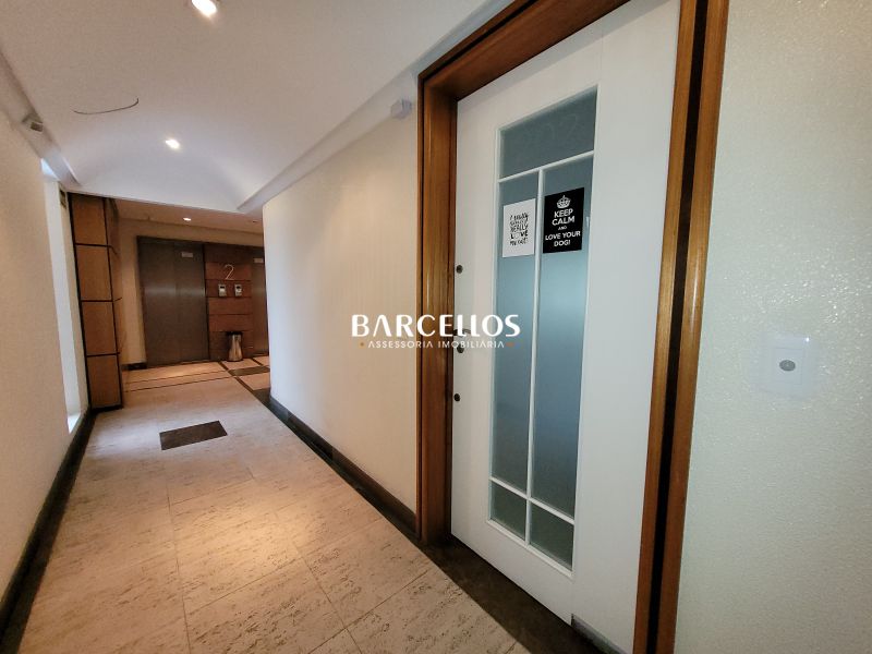Sala com 1 quarto, 1 banheiro e 46m² à venda no bairro Independencia, Porto Alegre