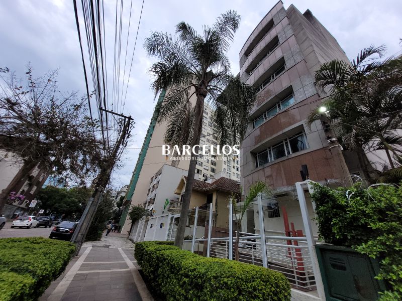 Sala com 1 quarto, 1 banheiro e 46m² à venda no bairro Independencia, Porto Alegre