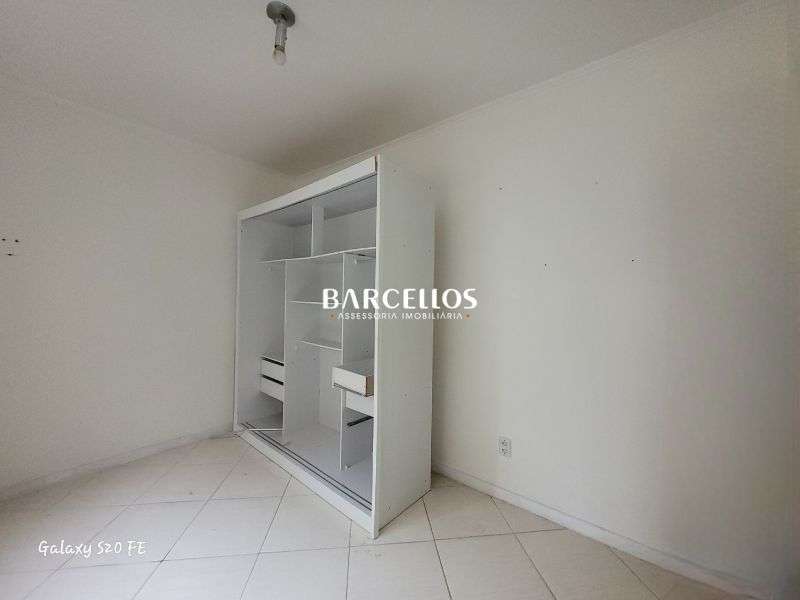 Apto com 3 quartos, 2 banheiros e 108m² à venda no bairro Menino Deus, Porto Alegre