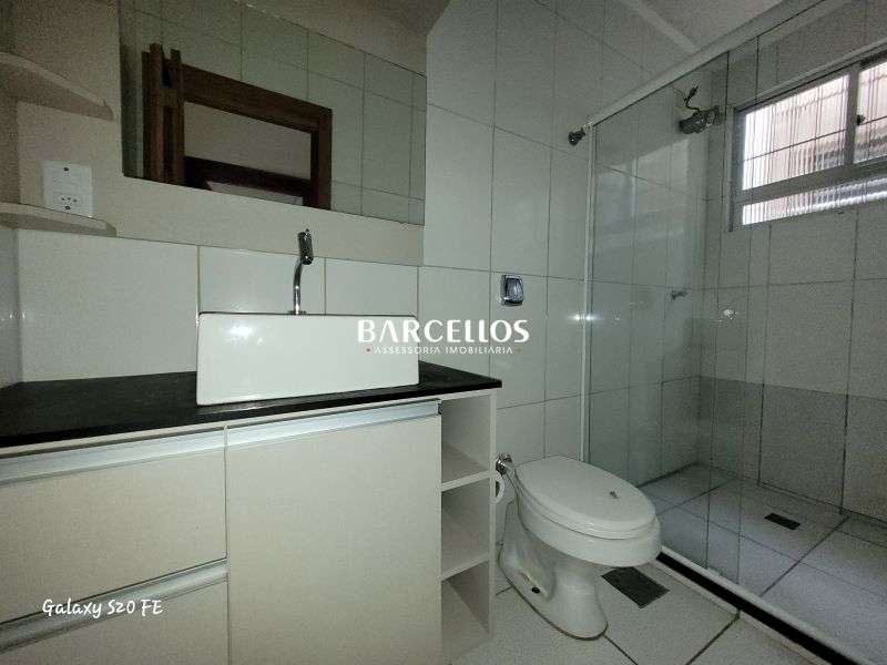 Apto com 3 quartos, 2 banheiros e 108m² à venda no bairro Menino Deus, Porto Alegre