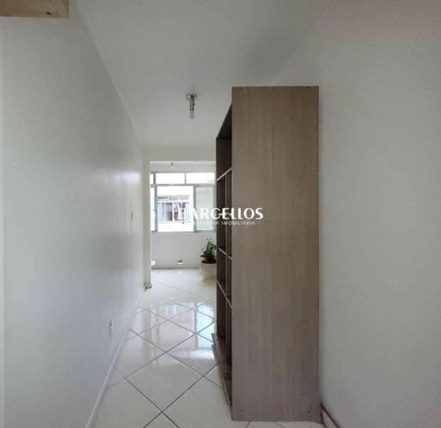 Apto com 3 quartos, 2 banheiros e 108m² à venda no bairro Menino Deus, Porto Alegre