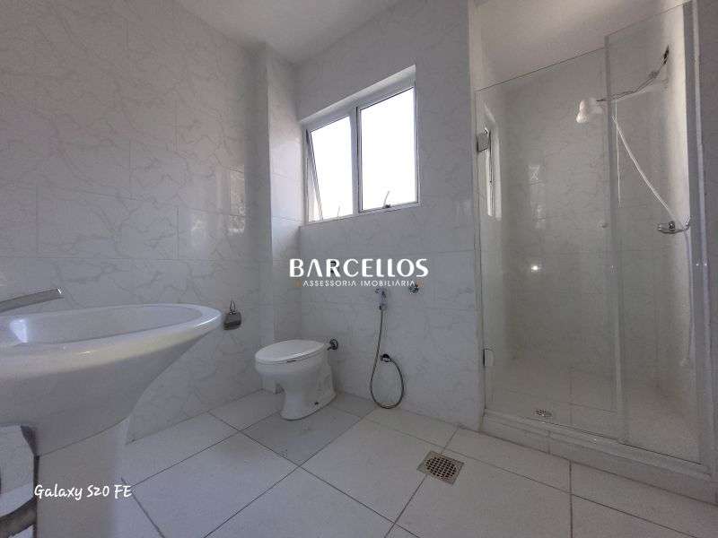 Apto com 2 quartos, 1 banheiro e 73m² à venda no bairro Centro, Porto Alegre