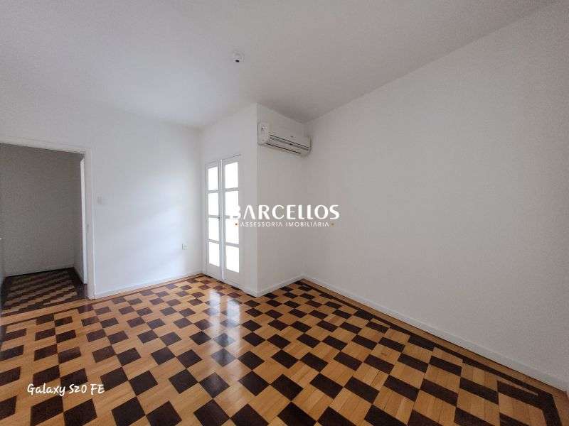 Apto com 2 quartos, 1 banheiro e 73m² à venda no bairro Centro, Porto Alegre