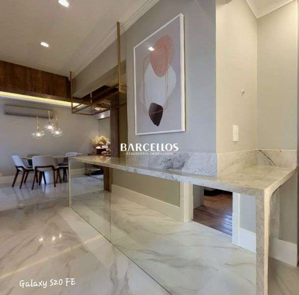 Apto com 2 quartos, 2 banheiros e 68m² à venda no bairro Independencia, Porto Alegre