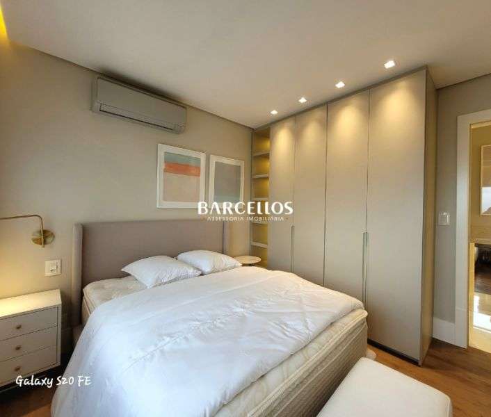 Apto com 2 quartos, 2 banheiros e 68m² à venda no bairro Independencia, Porto Alegre