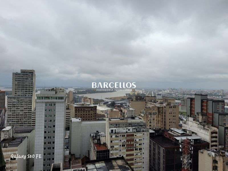 Apto com 2 quartos, 2 banheiros e 68m² à venda no bairro Independencia, Porto Alegre