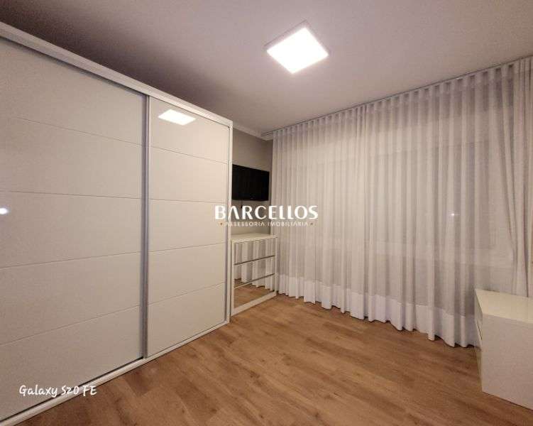 Apto com 2 quartos, 2 banheiros e 68m² à venda no bairro Independencia, Porto Alegre