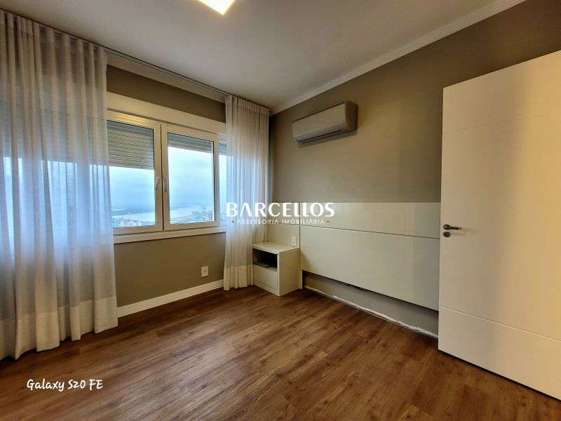 Apto com 2 quartos, 2 banheiros e 68m² à venda no bairro Independencia, Porto Alegre