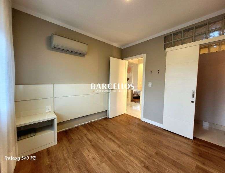 Apto com 2 quartos, 2 banheiros e 68m² à venda no bairro Independencia, Porto Alegre
