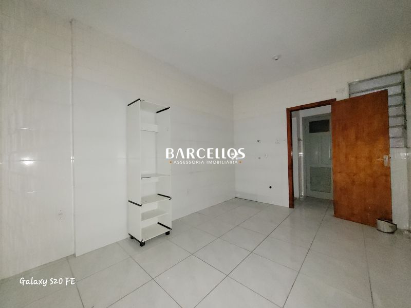 Apto com 2 quartos, 1 banheiro e 117m² à venda no bairro Centro, Porto Alegre