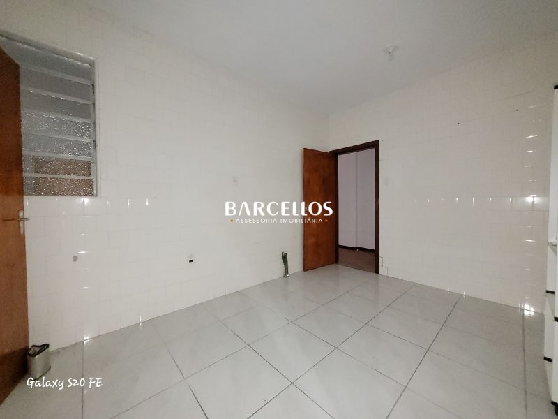 Apto com 2 quartos, 1 banheiro e 117m² à venda no bairro Centro, Porto Alegre