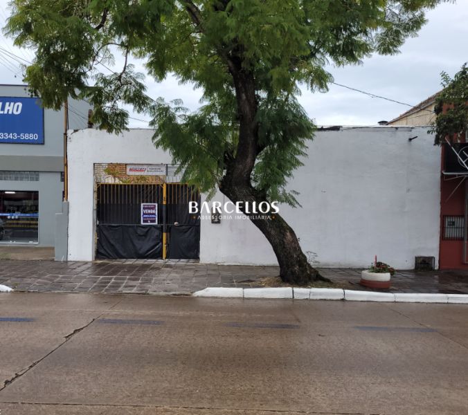Terreno com 1 quarto, 1 banheiro e 363m² à venda no bairro Navegantes, Porto Alegre