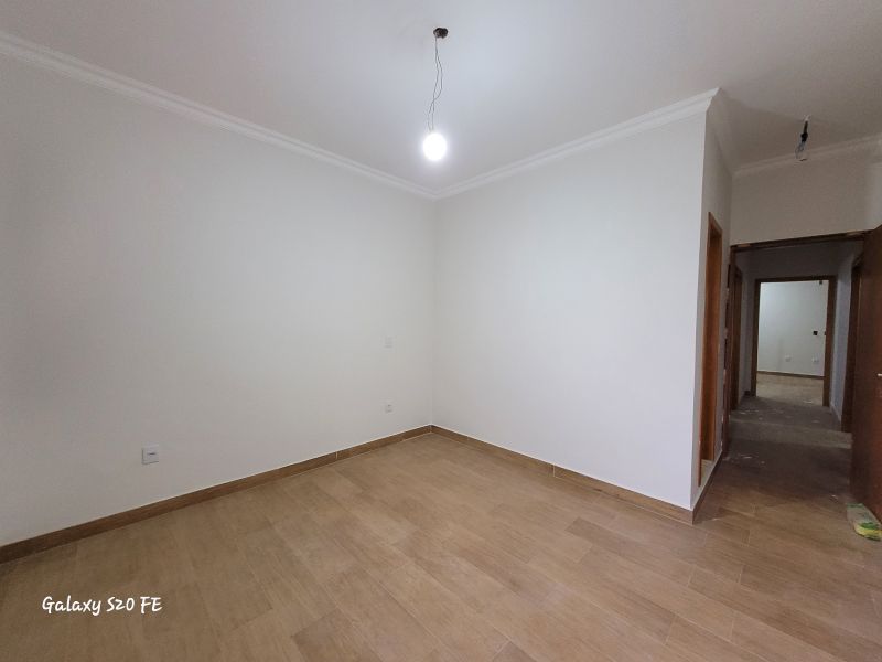 Apto com 4 quartos, 3 banheiros e 137m² à venda no bairro Centro, Porto Alegre
