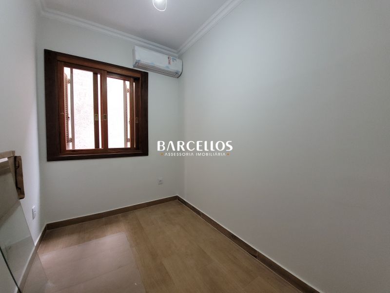 Apto com 4 quartos, 3 banheiros e 137m² à venda no bairro Centro, Porto Alegre