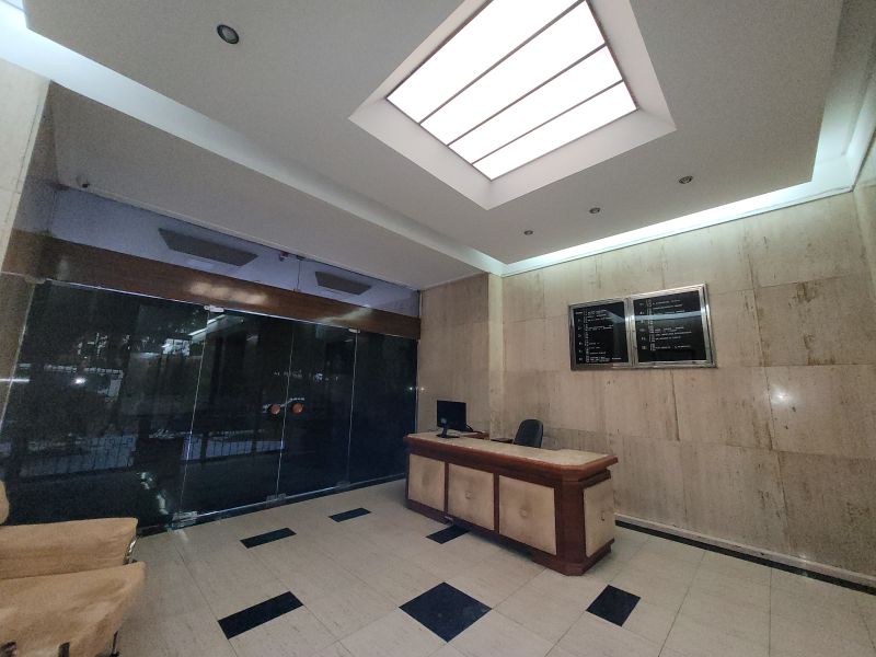 Apto com 4 quartos, 3 banheiros e 137m² à venda no bairro Centro, Porto Alegre