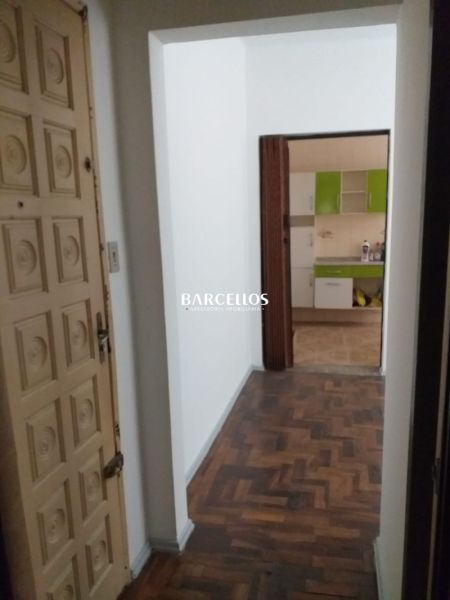 Apto com 1 quarto, 1 banheiro e 32m² à venda no bairro Centro, Porto Alegre