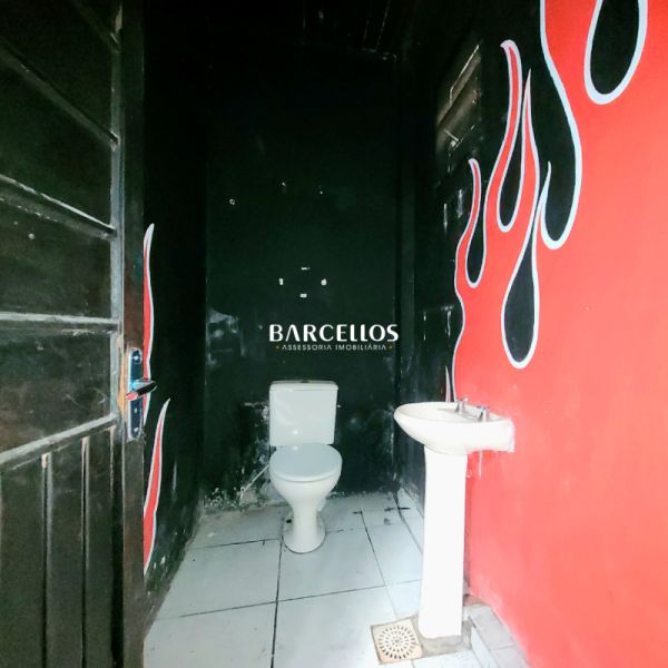 Pavilhão com 1 quarto, 1 banheiro e 140m² à venda no bairro Santa Maria Goretti, Porto Alegre