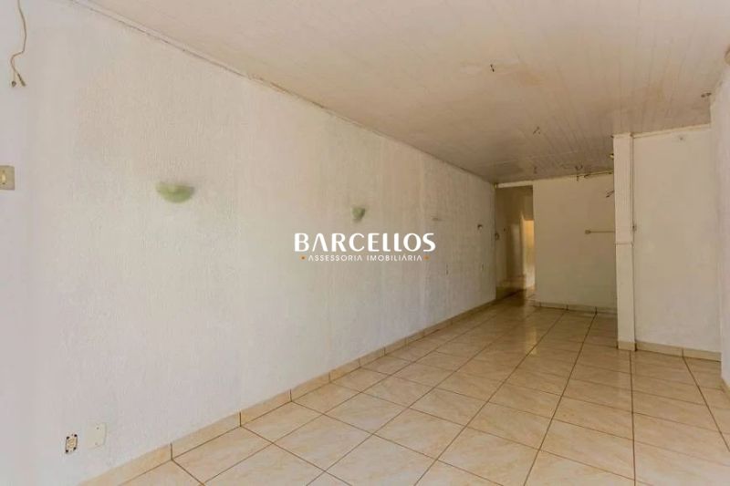 Casa com 4 quartos, 4 banheiros e 330m² à venda no bairro Passo D Areia, Porto Alegre