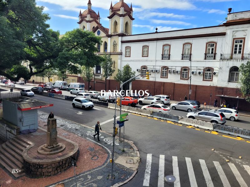 Sala com 1 quarto, 1 banheiro e 33m² à venda no bairro Centro, Porto Alegre