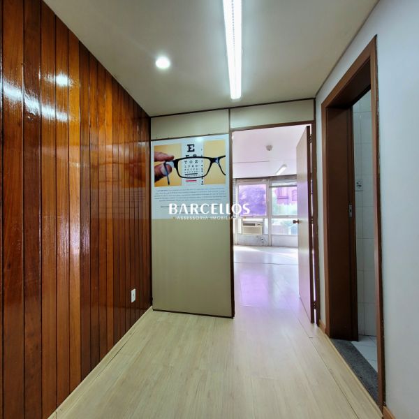 Sala com 1 quarto, 1 banheiro e 33m² à venda no bairro Centro, Porto Alegre