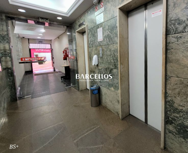 Apto com 1 quarto, 1 banheiro e 34m² à venda no bairro Centro, Porto Alegre