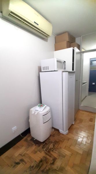 Sala com 1 banheiro e 37m² à venda no bairro Centro, Porto Alegre