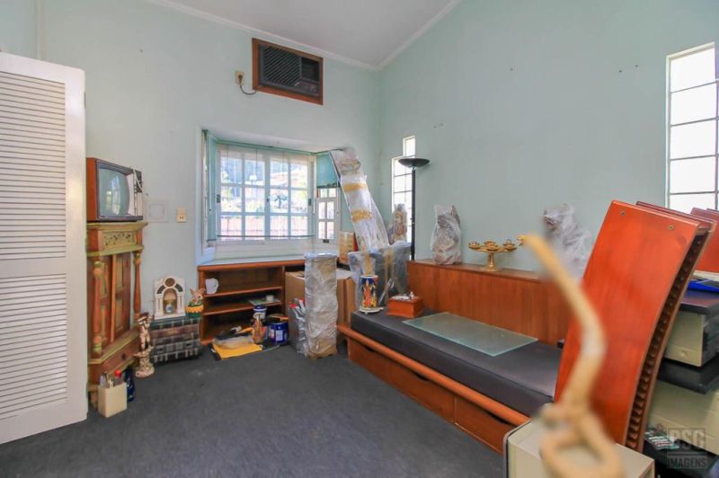 Casa com 4 quartos, 4 banheiros e 600m² à venda no bairro Chacara das Pedras, Porto Alegre