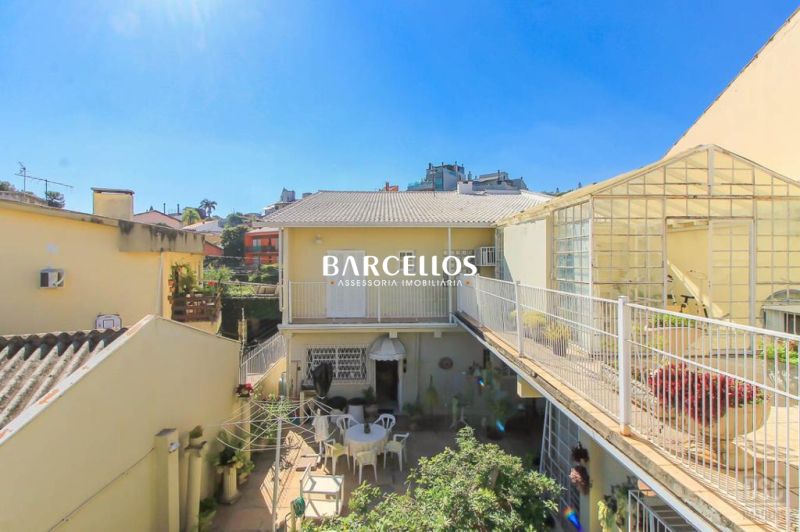 Casa com 4 quartos, 4 banheiros e 600m² à venda no bairro Chacara das Pedras, Porto Alegre