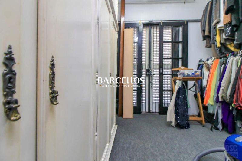 Casa com 4 quartos, 4 banheiros e 600m² à venda no bairro Chacara das Pedras, Porto Alegre