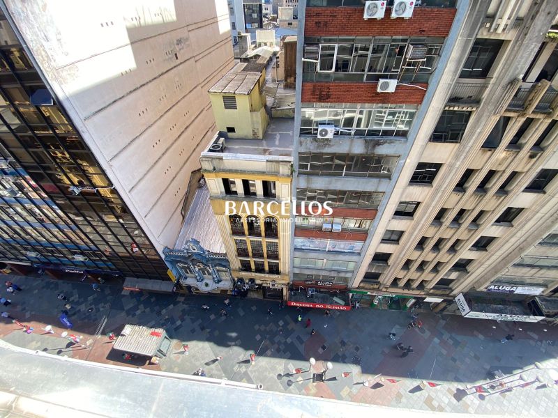 Sala com 1 banheiro e 50m² à venda no bairro Centro, Porto Alegre