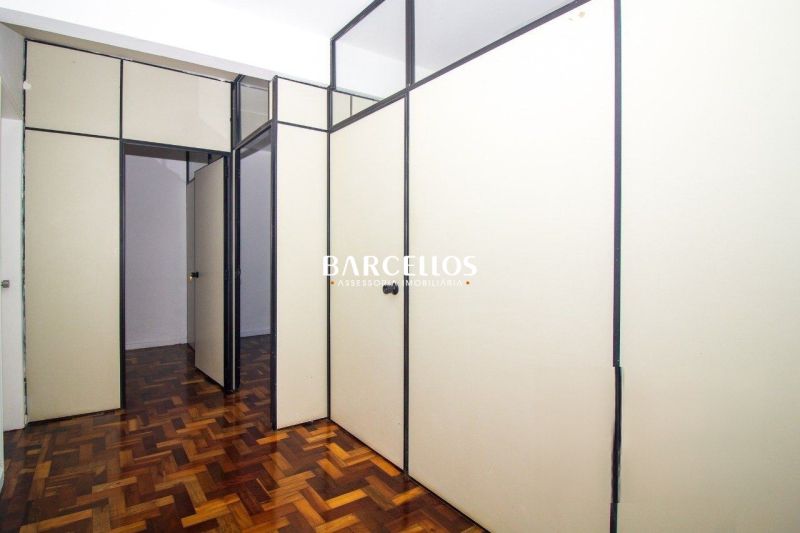 Sala com 1 banheiro e 50m² à venda no bairro Centro, Porto Alegre