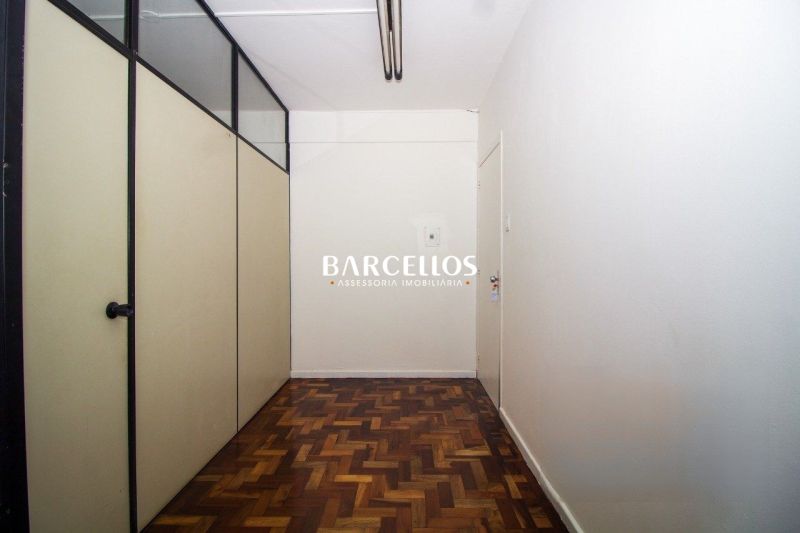 Sala com 1 banheiro e 50m² à venda no bairro Centro, Porto Alegre