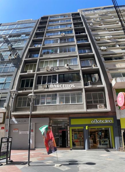 Sala com 1 banheiro e 50m² à venda no bairro Centro, Porto Alegre
