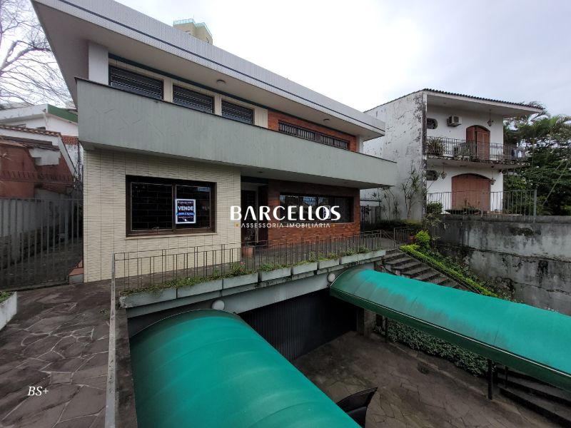 Casa com 4 quartos, 4 banheiros e 500m² à venda no bairro Boa Vista, Porto Alegre