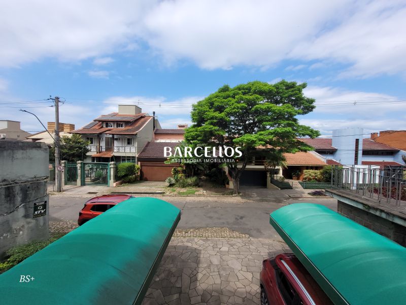 Casa com 4 quartos, 4 banheiros e 500m² à venda no bairro Boa Vista, Porto Alegre