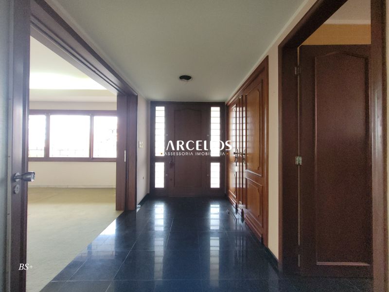Casa com 4 quartos, 4 banheiros e 500m² à venda no bairro Boa Vista, Porto Alegre