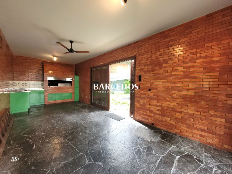 Casa com 4 quartos, 4 banheiros e 500m² à venda no bairro Boa Vista, Porto Alegre