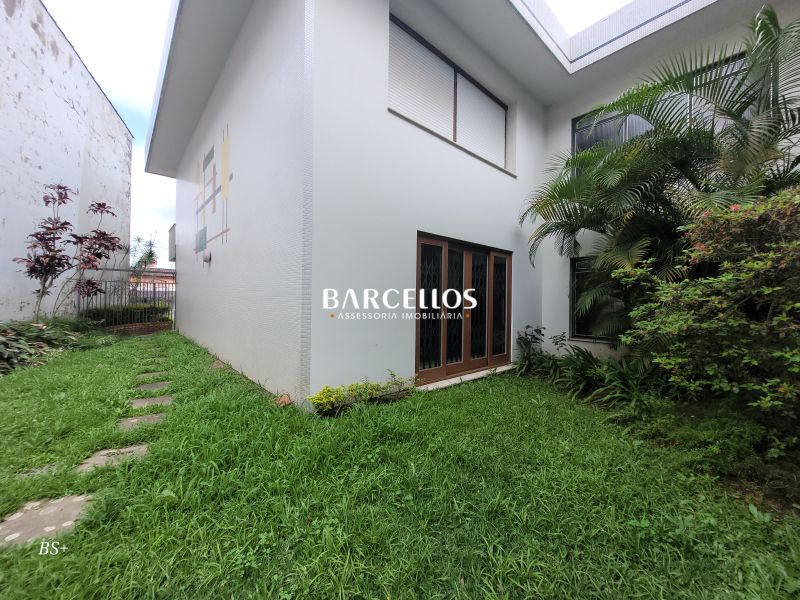 Casa com 4 quartos, 4 banheiros e 500m² à venda no bairro Boa Vista, Porto Alegre