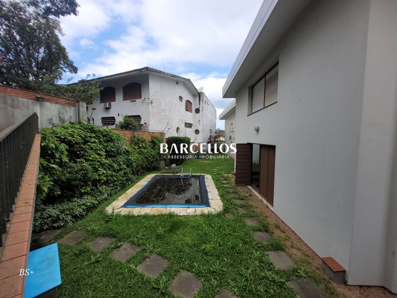Casa com 4 quartos, 4 banheiros e 500m² à venda no bairro Boa Vista, Porto Alegre